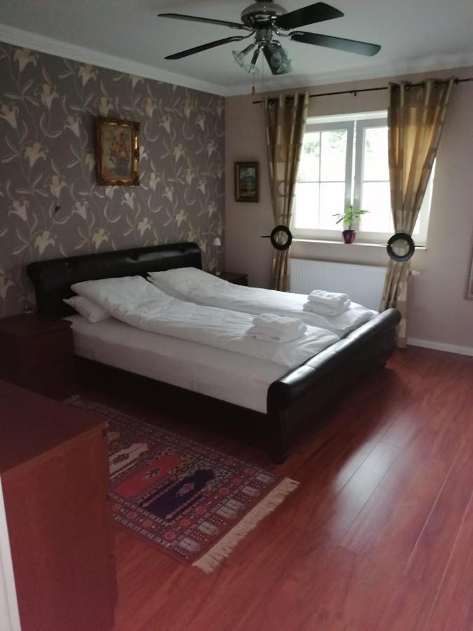 Grosses 4 Zimmer Apartment Naehe Messe Hanower Zewnętrze zdjęcie